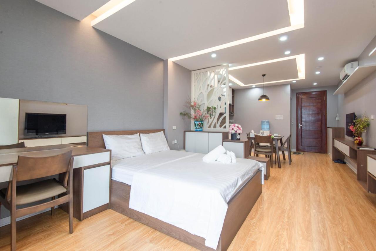 هانوي 22Housing Hotel & Residence 81 Linh Lang المظهر الخارجي الصورة