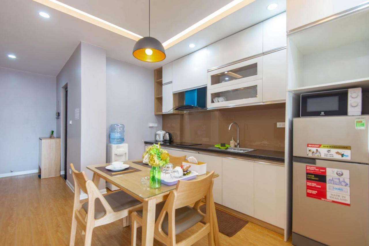 هانوي 22Housing Hotel & Residence 81 Linh Lang المظهر الخارجي الصورة