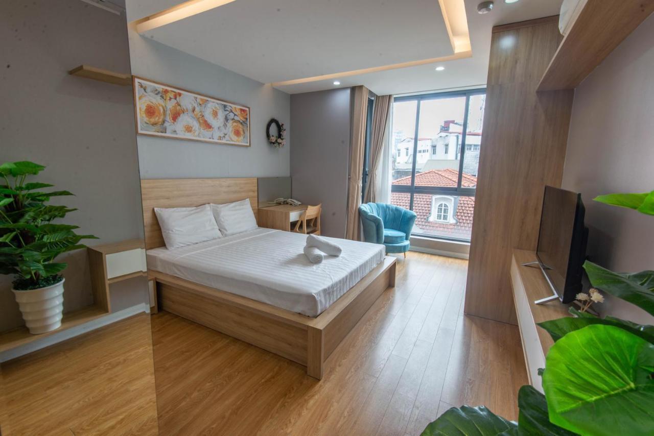 هانوي 22Housing Hotel & Residence 81 Linh Lang المظهر الخارجي الصورة