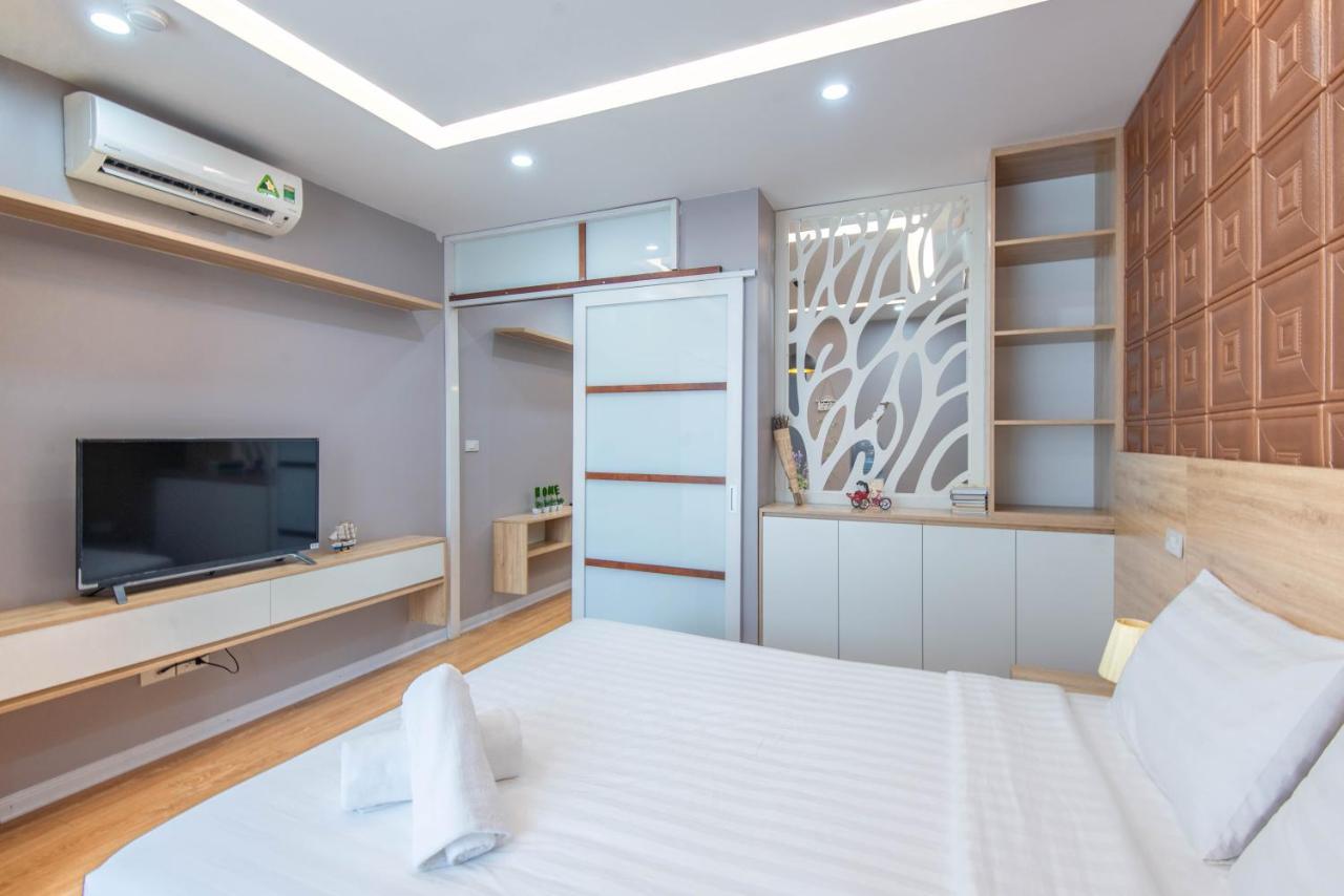 هانوي 22Housing Hotel & Residence 81 Linh Lang المظهر الخارجي الصورة