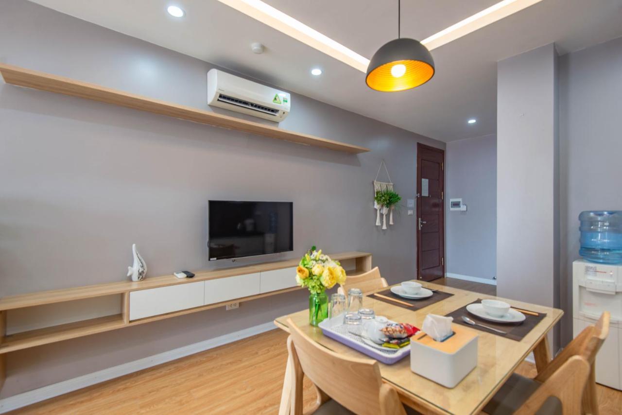 هانوي 22Housing Hotel & Residence 81 Linh Lang المظهر الخارجي الصورة